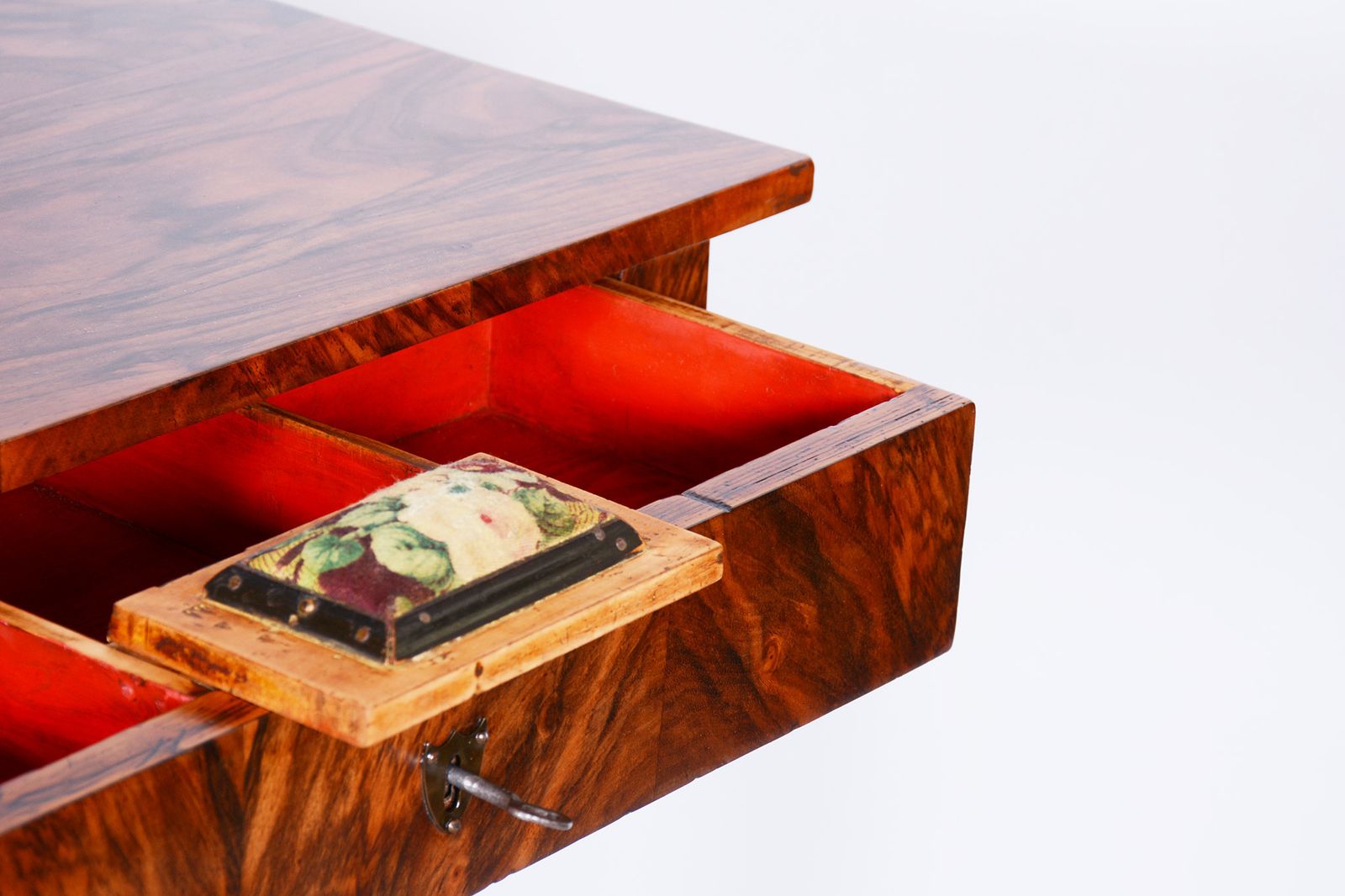 photo furniture Small Biedermeier Side Table, Restored, Walnut, Austria, 1820s