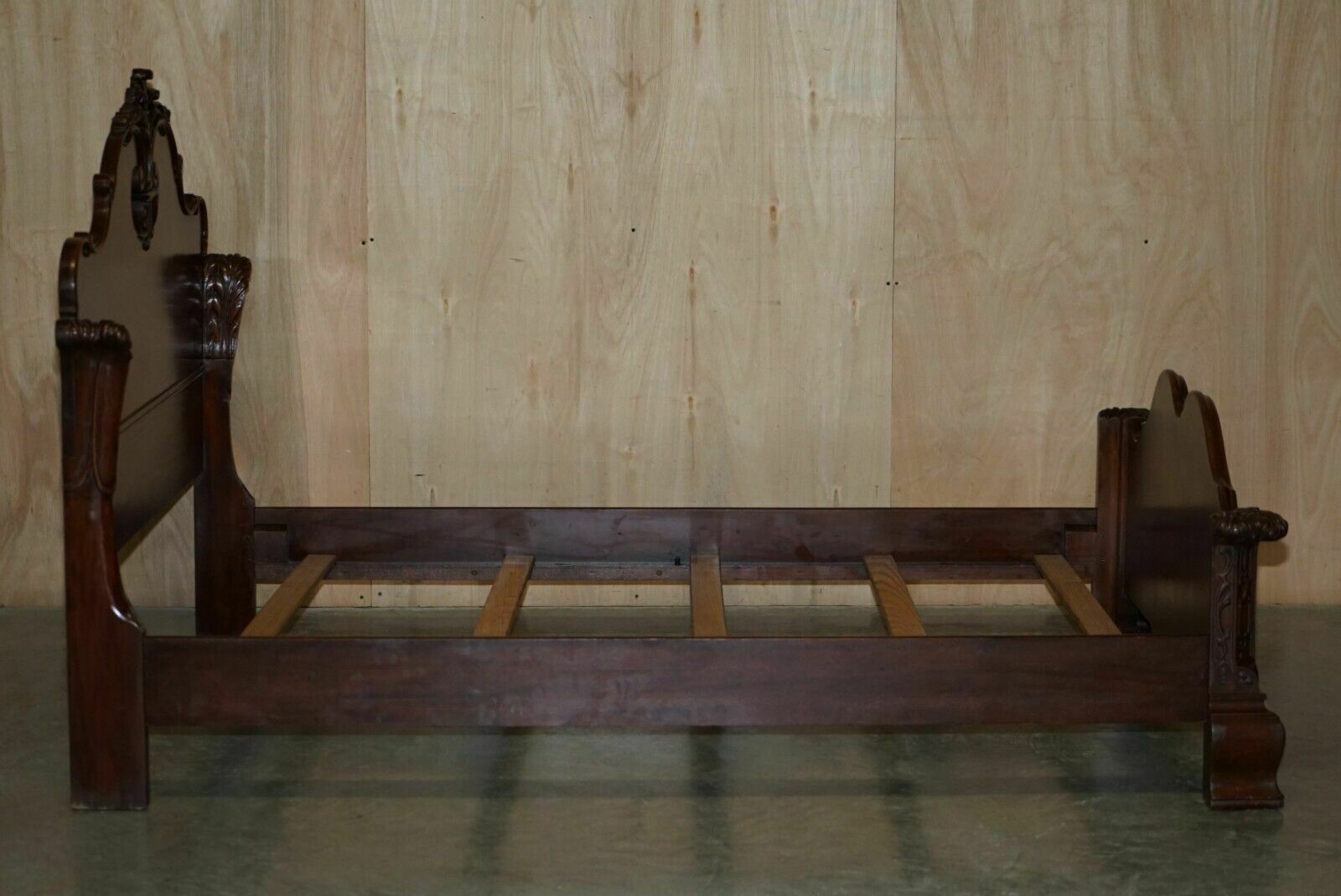 Furniture Exquisitely Carved Antique Victorian Circa 1880 Flamed Mahogany Double Bed Frame photo