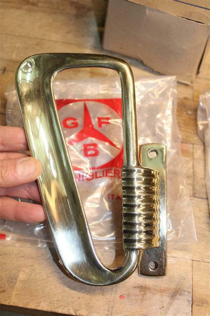 Rare Midcentury Pair Of Ear Shaped Handles In Solid Brass Made In Italy photo 1619.0