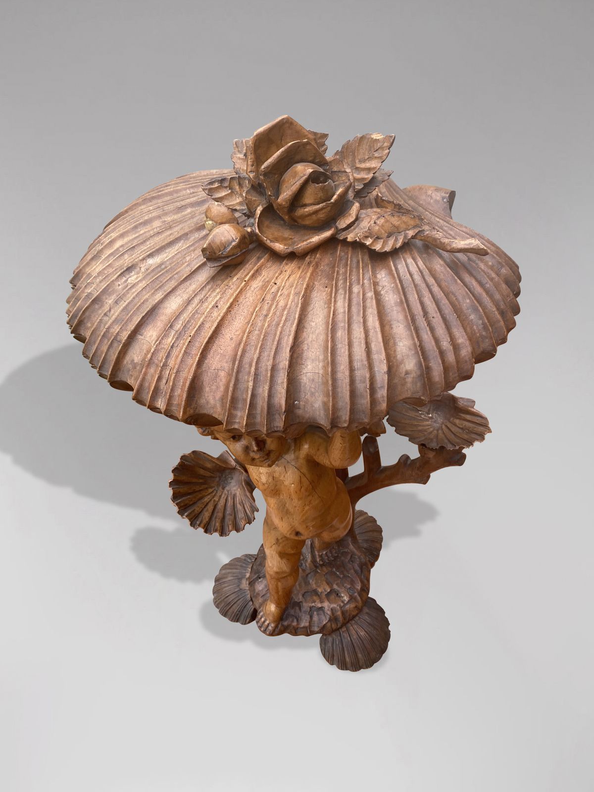 photo furniture 19th Century Italian Baroque Putti Statue