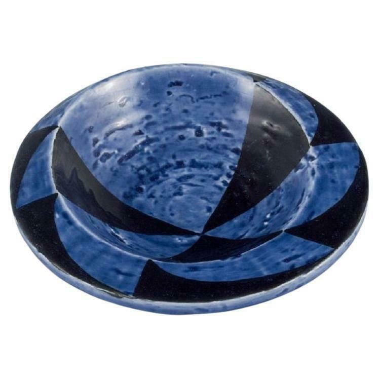 Vilhelm Bjerke Petersen (1909 1957) For Rörstrand. Bowl In Glazed Ceramic. photo 307.0