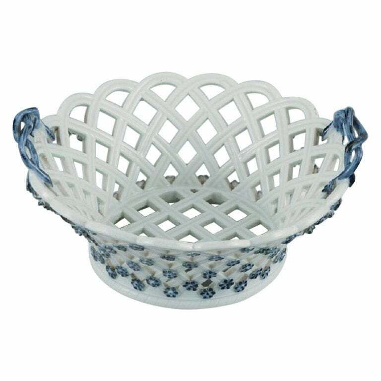 Meissen, Germany. Rare And Early Meissen Bowl / Basket With Pierced Rim photo vintage