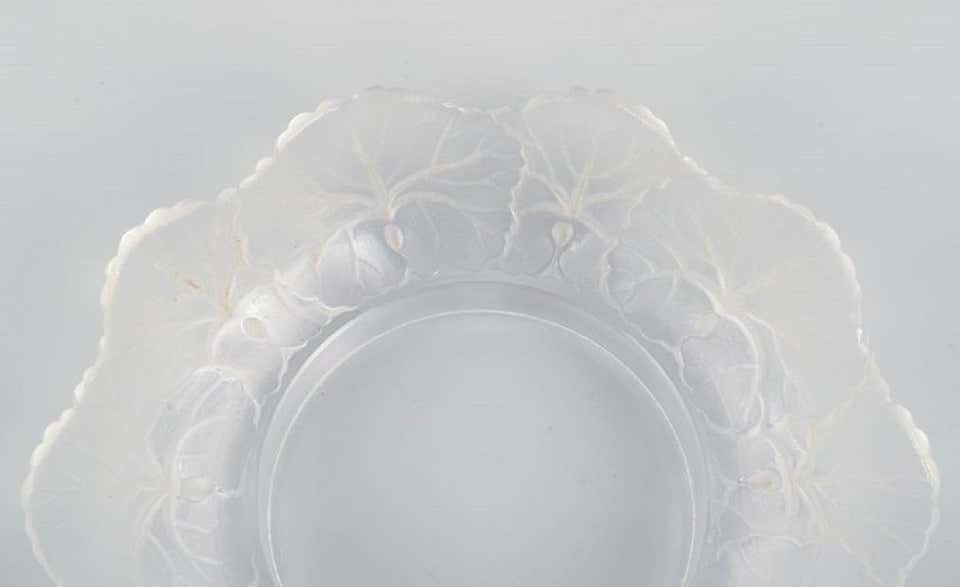 Lalique Bottle Tray In Clear Art Glass With Flower Decoration, Approx. 1980 photo for sale