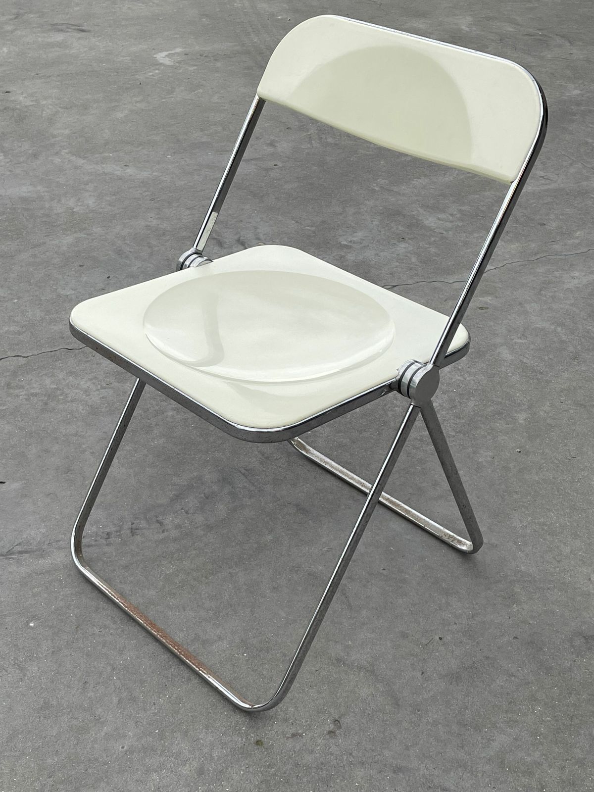 4 Plia Folding Chairs By Giancarlo Piretti For Castelli photo Furniture