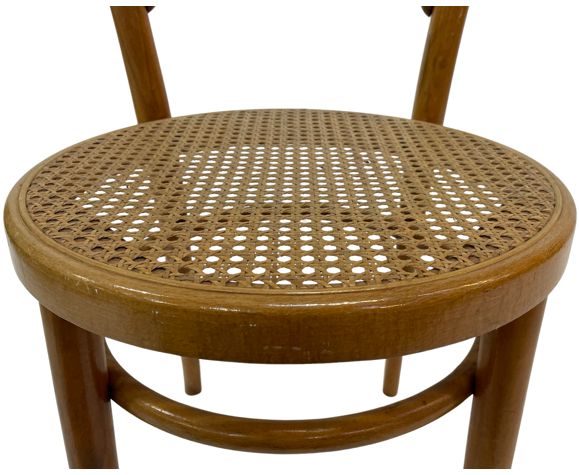 Timeless Wooden Chair, Mid 20th Century photo furniture