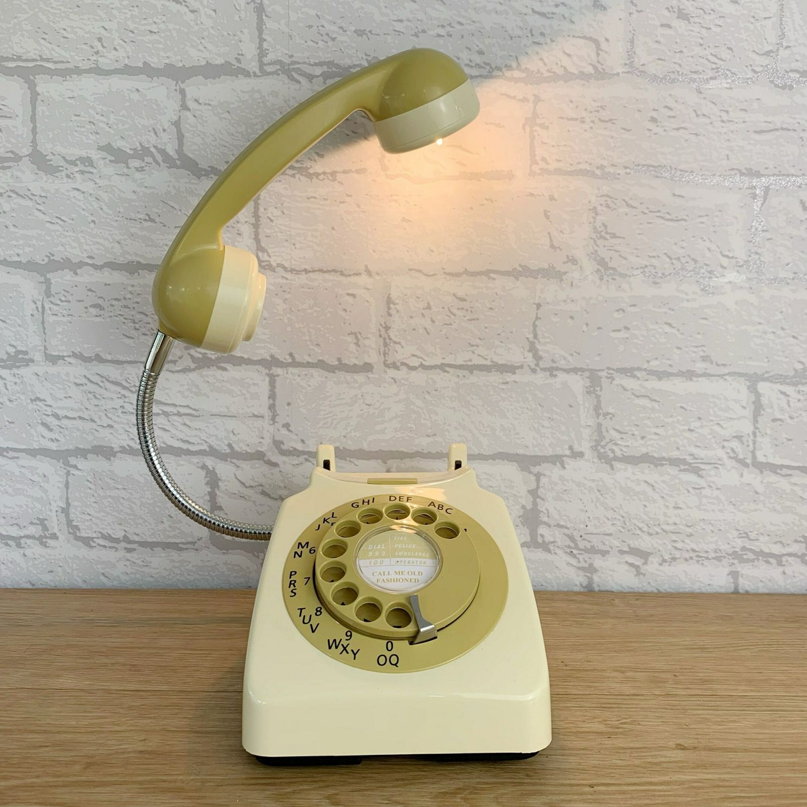 Retro Telephone Lamp Cream / Mustard photo vinterior