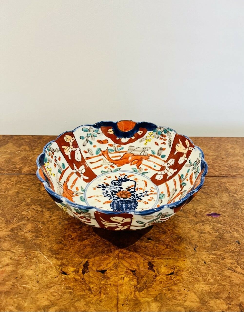 Lovely Antique Japanese Imari Bowl With A Scallop Shape Edge photo furniture