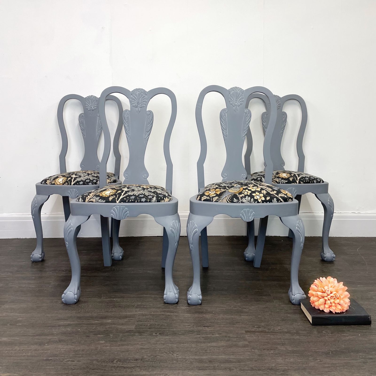 Set Of 4 Grey Queen Anne Style Splat Back Dining Chairs
