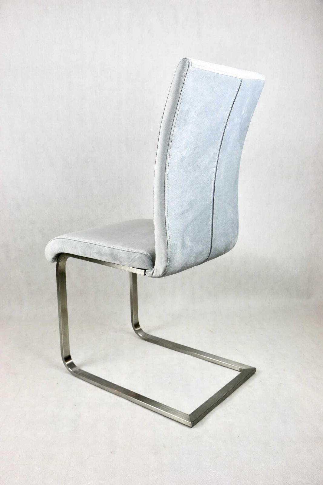 Set Of 4 Chairs On Metal Legs   Gray Silver Velvet Velvet   4 Pieces photo vinterior