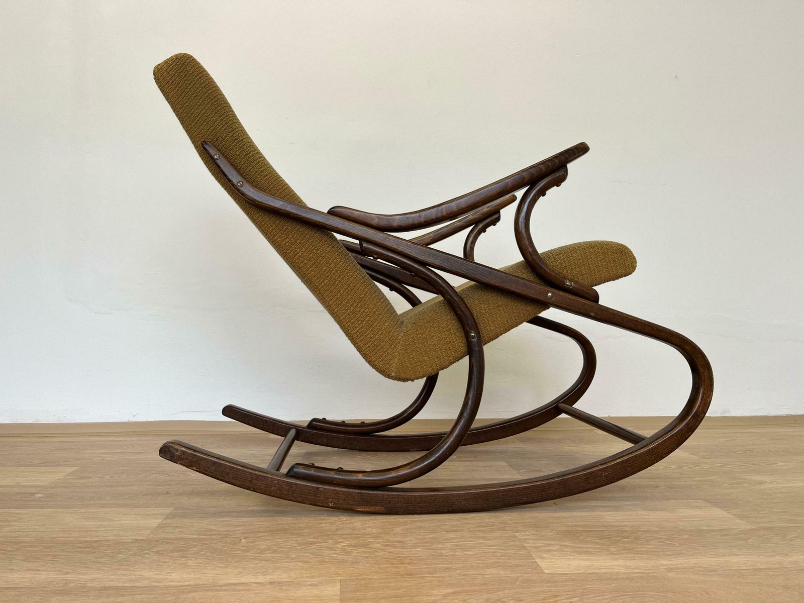 Midcentury Design Rocking Chair By Ton / Expo 1958 photo furniture