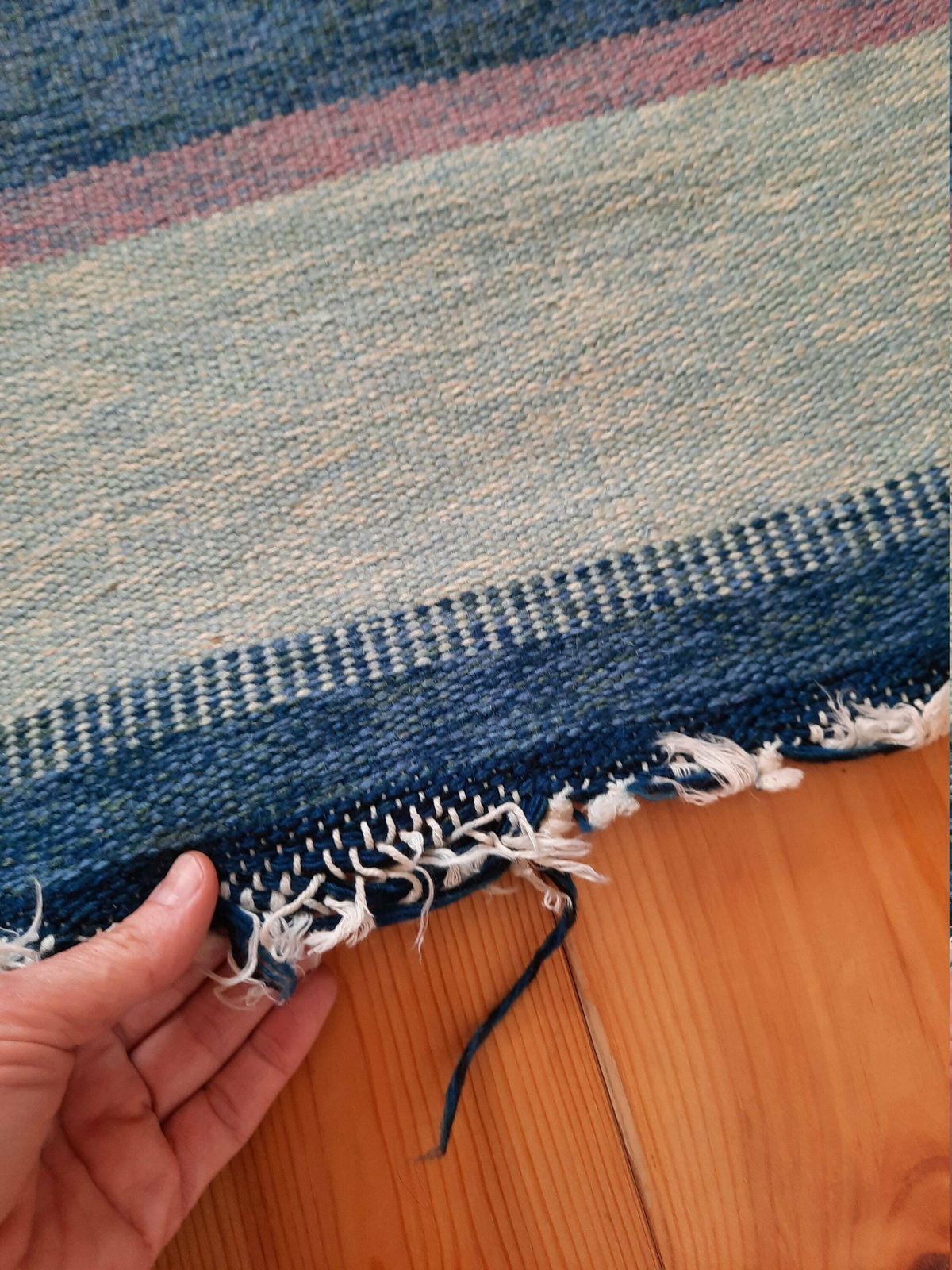 photo furniture Vintage Sweedish Style Hand Woven Flat Weave Rug, Modern Scandinavian Flatweave Area Rug, Hand Made , Hand Woven Wool Kilim Carpet