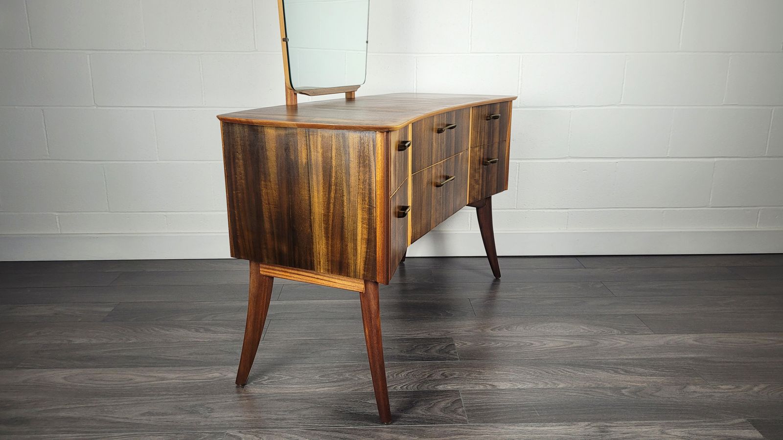 585.0 Morris Of Glasgow Dressing Table, 1960s photo