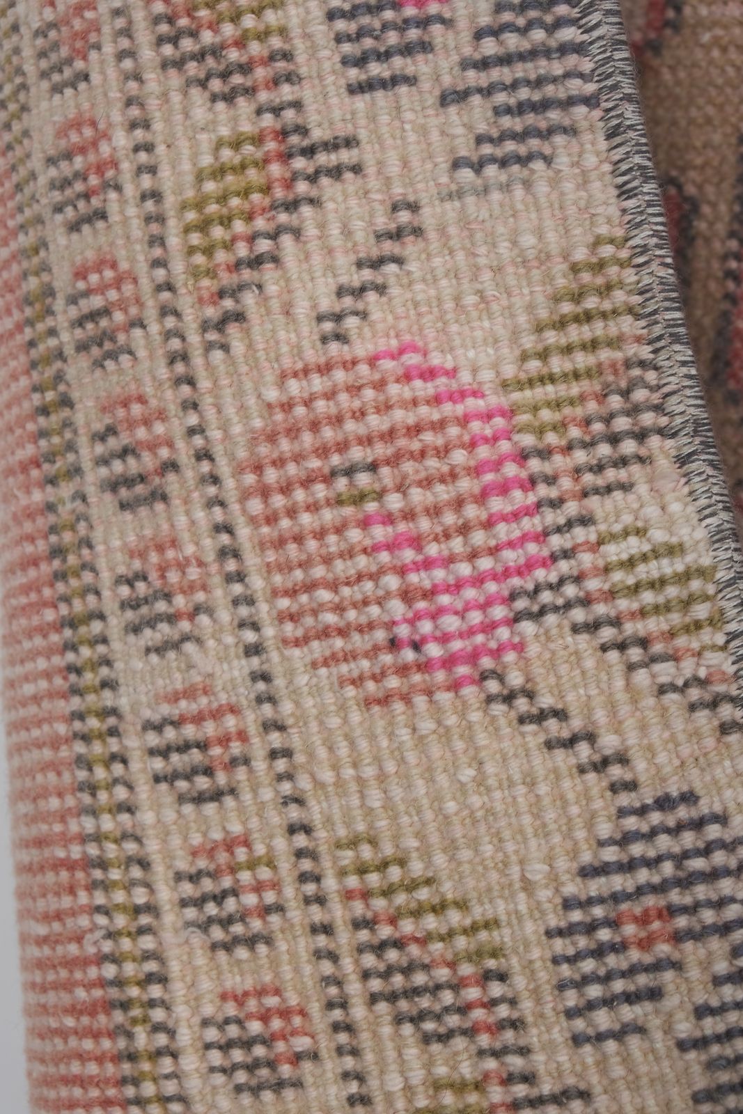 Vintage Faded Turkish Kemerhisar Rug 4'3'' X 6'12'' photo 575.0