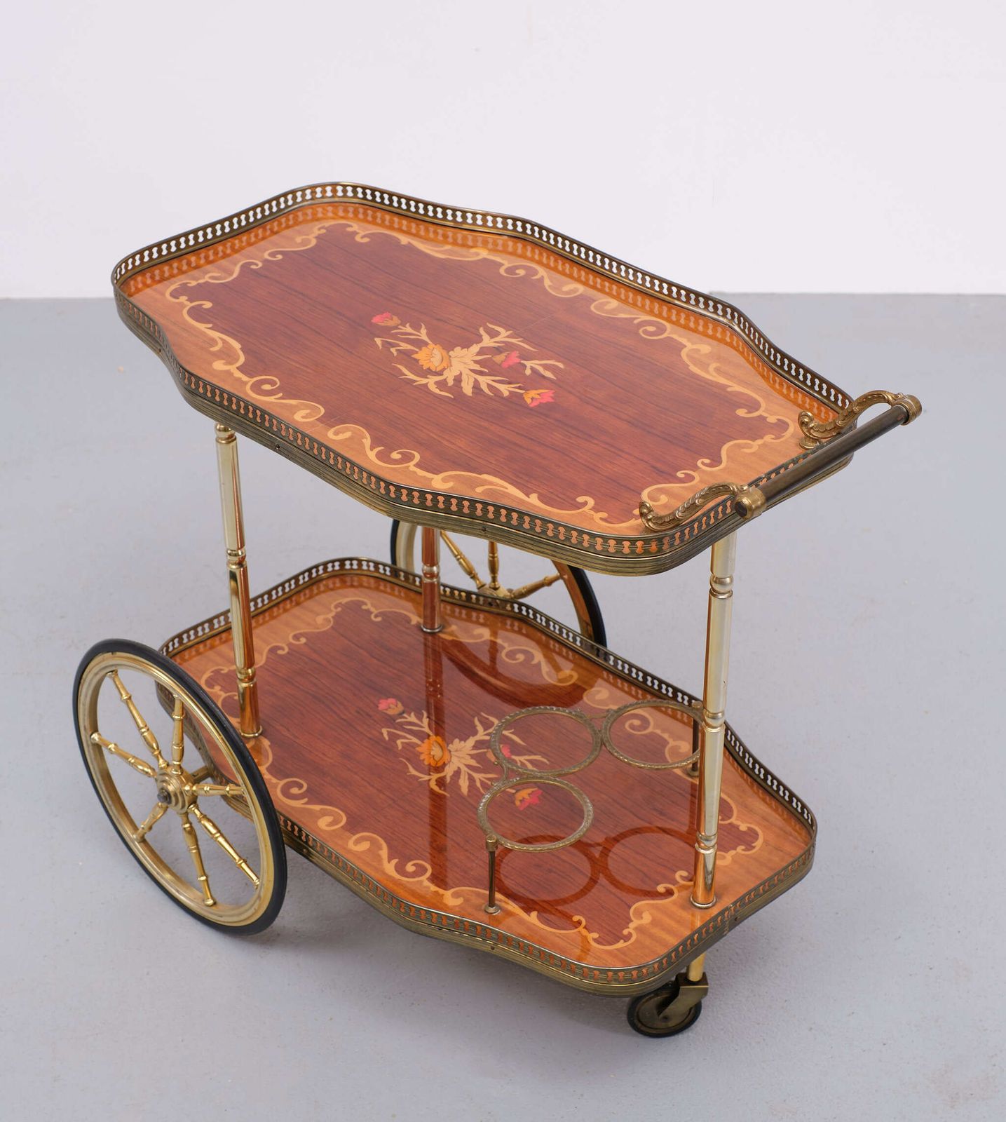 Vintage Italian Bar Trolley, 1970s, Italy photo 1597.12