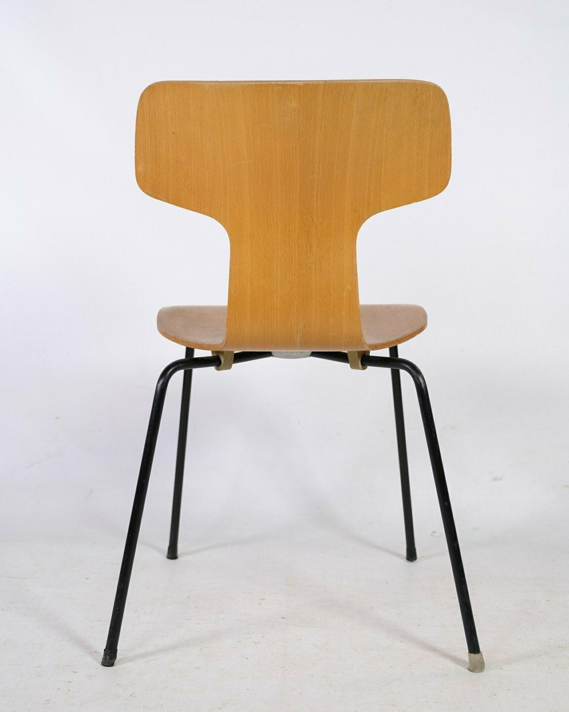 Set Of Four, Model 3103, 'T Chair', By Arne Jacobsen 1902 1971, Oak, Fritz Hansen photo vinterior