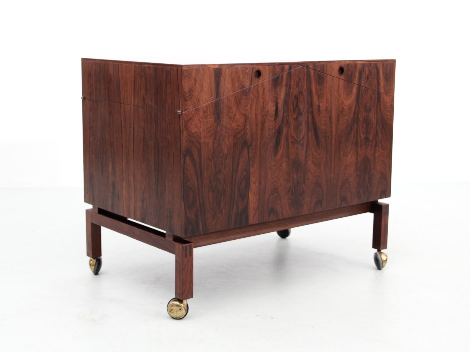 Mid Century Modern Scandinavian Bar In Rosewood By Lief Alring. Cf Christiansen