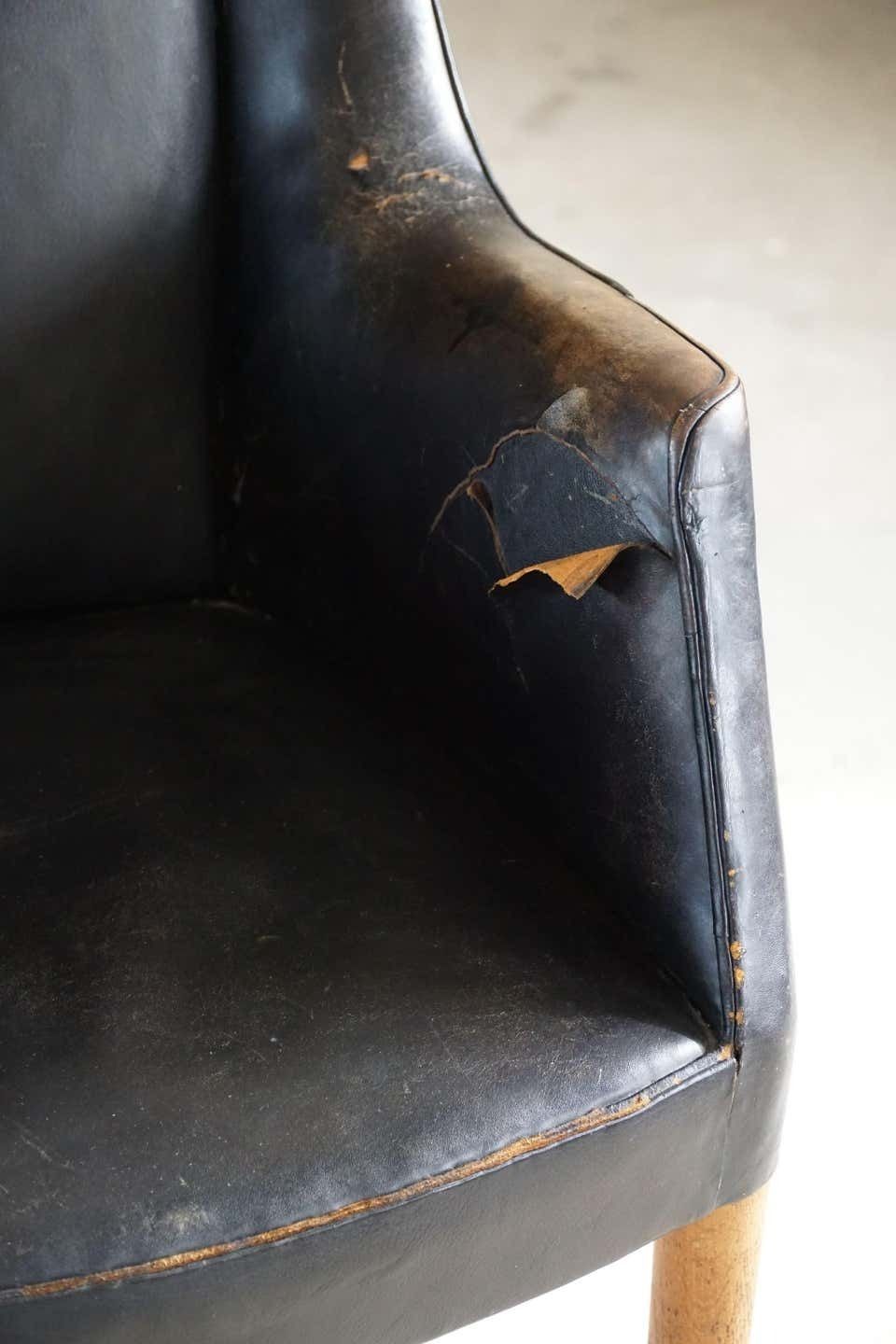Danish Modern Armchair By Nanna Ditzel In Oak And Patinated Leather, 1950s photo buy