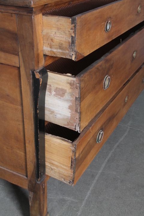 Ancient Chest Of Drawers Empire Chest Of Drawers From The Early 1800s In Solid Emilia Walnut. L Cm 133 X 57 photo 951.6