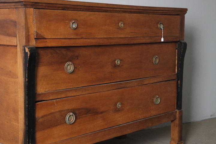 photo furniture Ancient Chest Of Drawers Empire Chest Of Drawers From The Early 1800s In Solid Emilia Walnut. L Cm 133 X 57