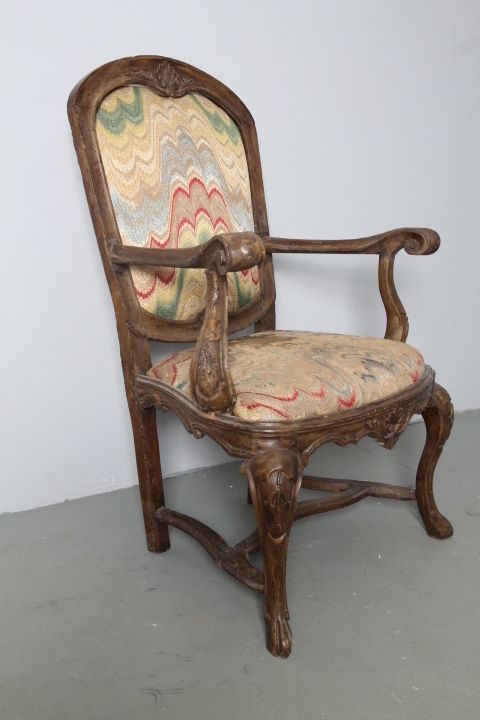 Ancient Genoa Armchair Louis XIV End Of 600. Italy Solid Walnut.