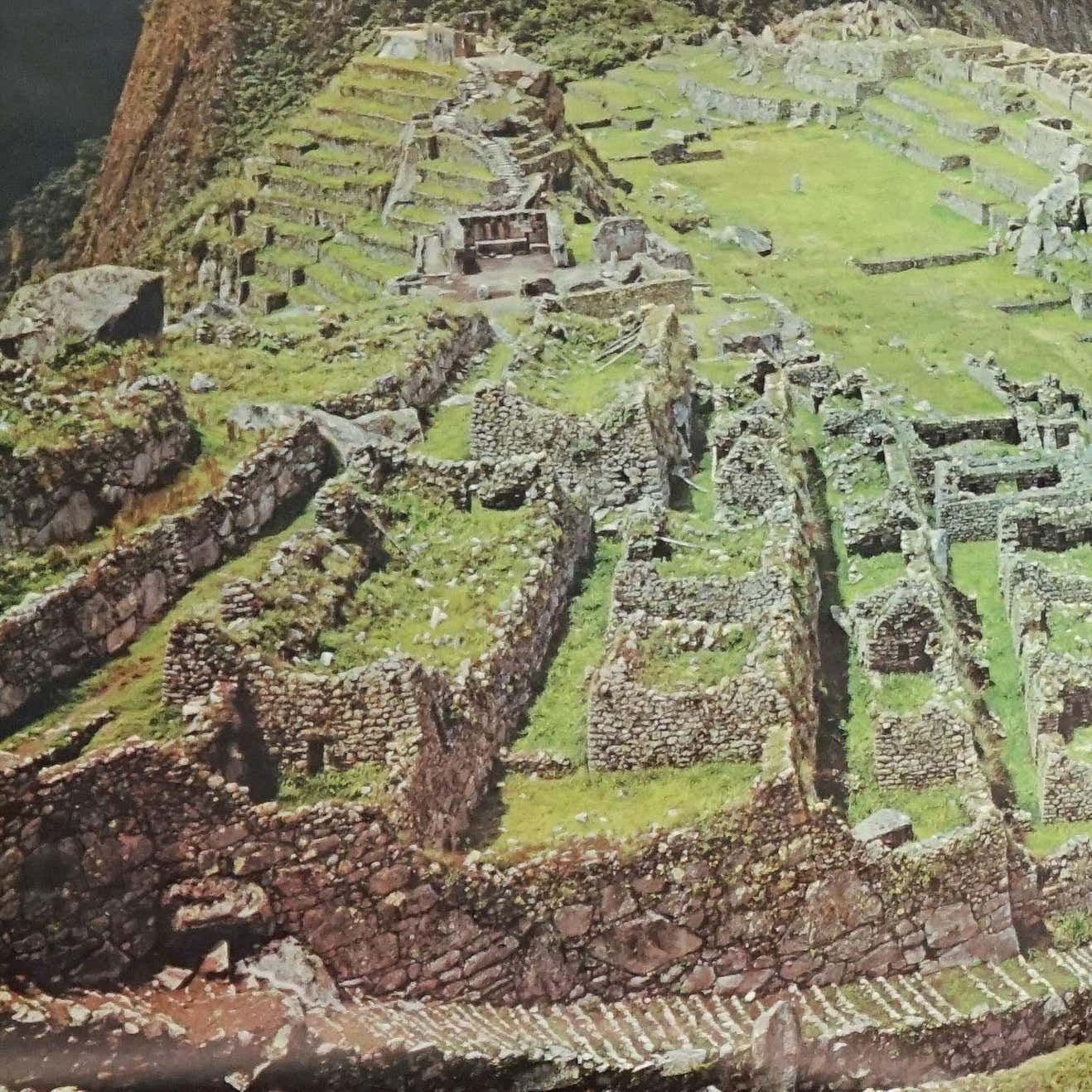 Macchu Picchu Inca City Peru Vintage Photo Poster Rollable Wall Chart photo Art