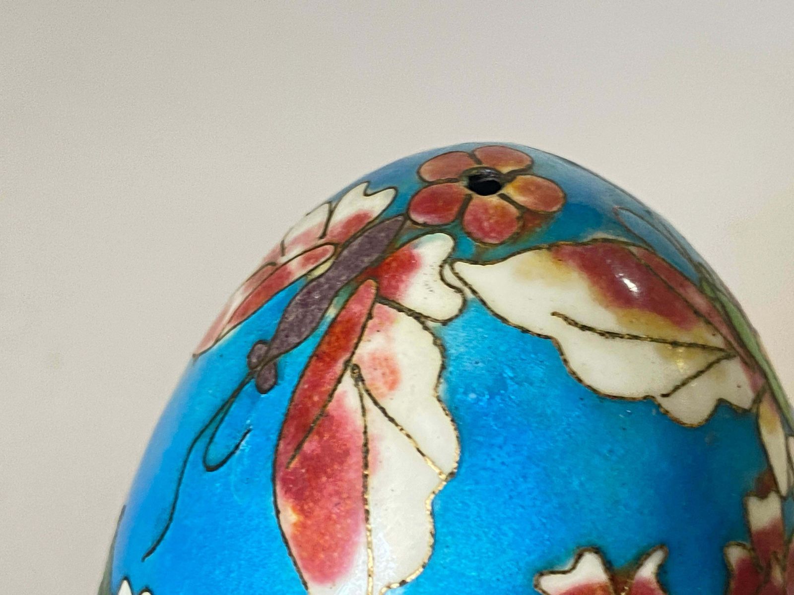 Chinese Cloisonné Enamel Egg With Wood Stand, Early 20 Century photo 273.0