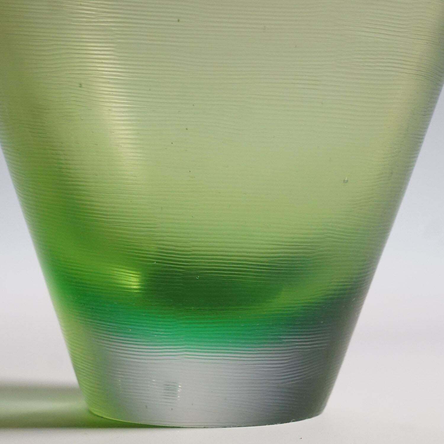 Venini Art Glass Vase With Inciso Decoration Paolo Venini, Murano 1956 photo vinterior