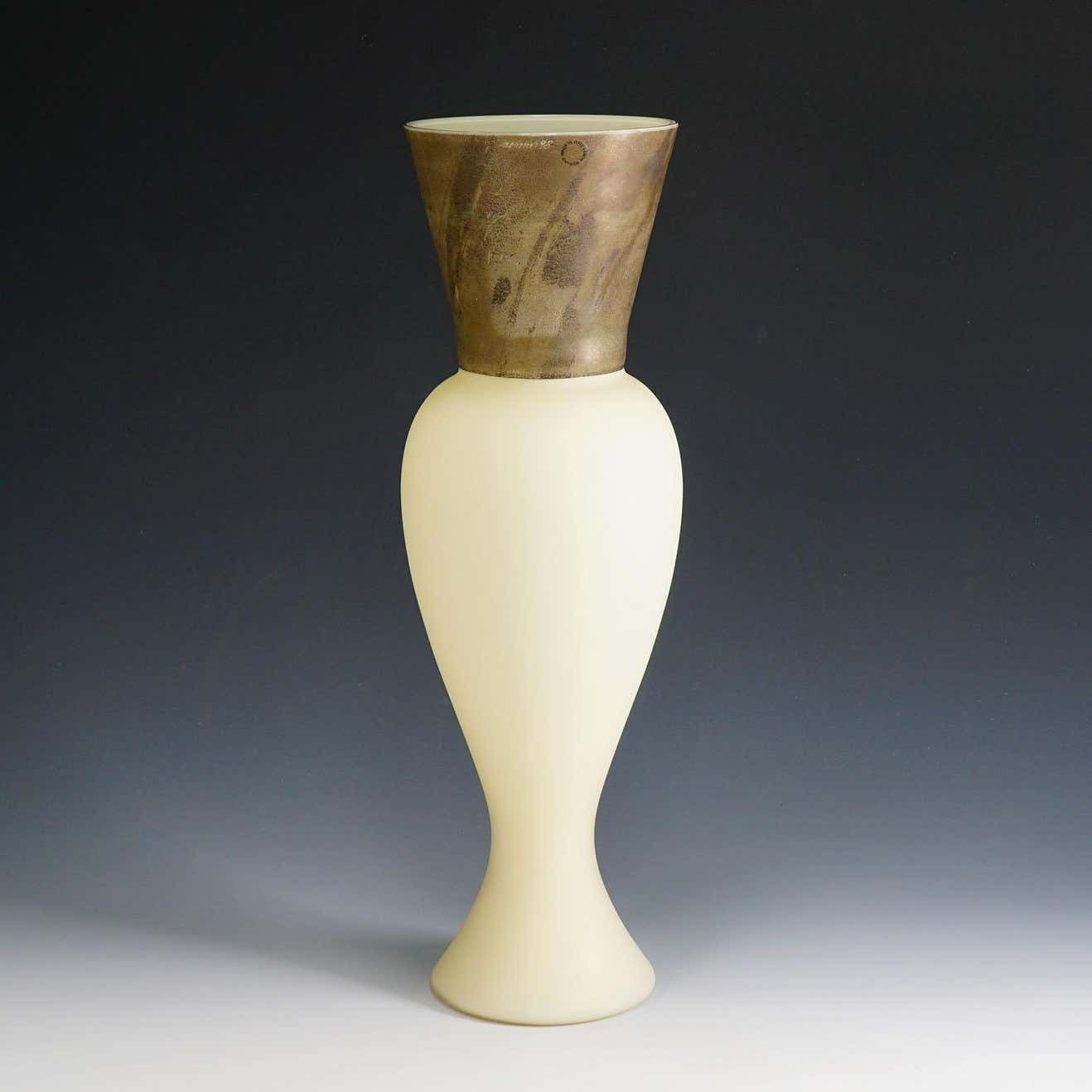 Vase Regina Designed By Rodolfo Dordoni For Venini Murano photo furniture