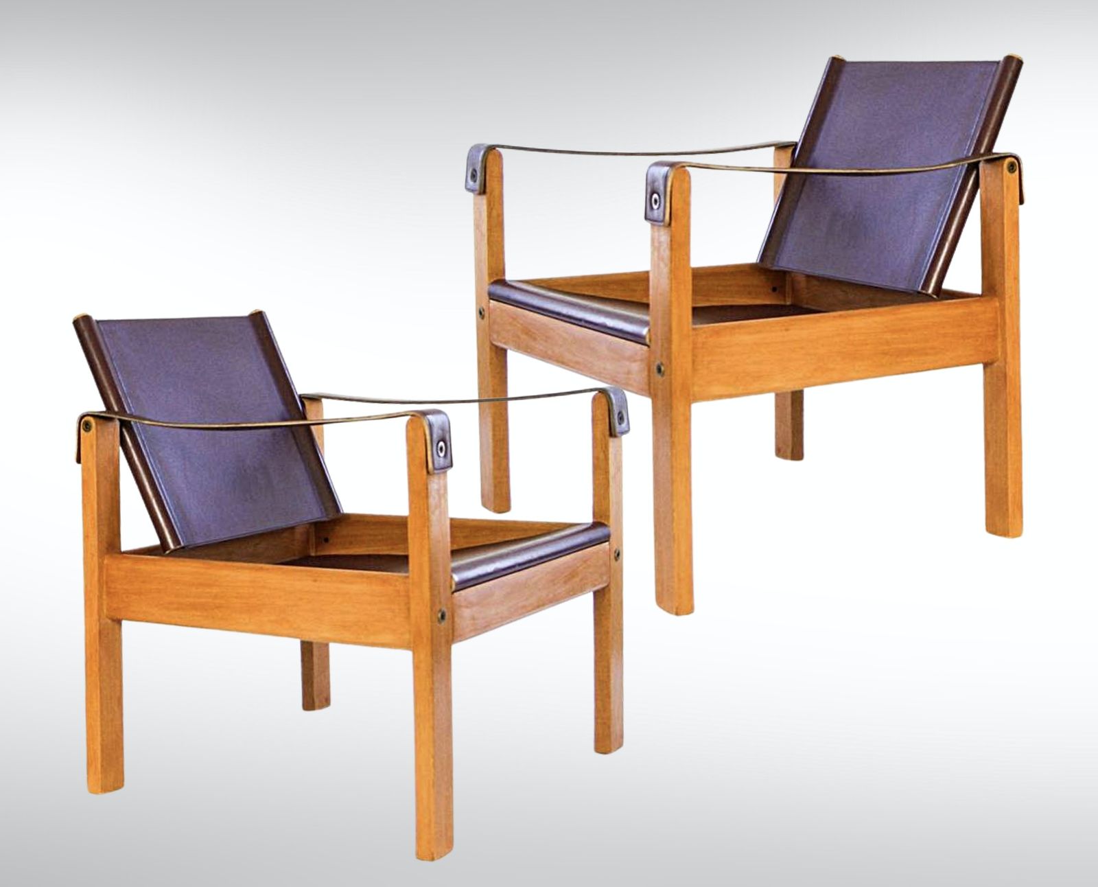 photo furniture Karl Heinz Bergmiller For Escriba Brazil Pair Of Safari Leather Armchairs And Coffee Table