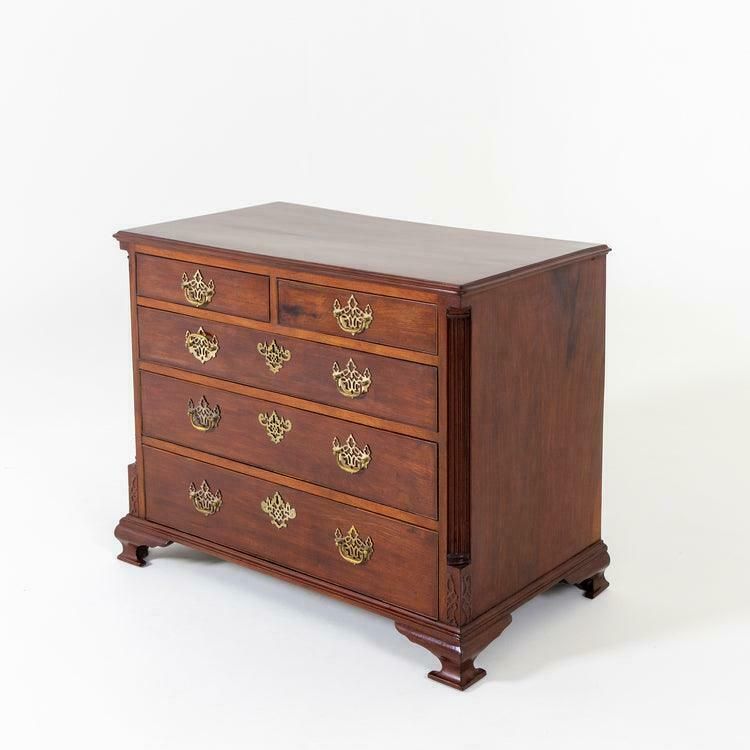 Chippendale Ladekast, Engeland Begin 19e Eeuw photo for sale
