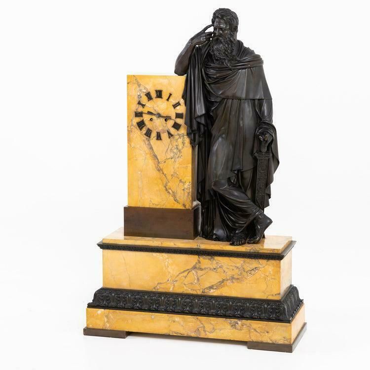Bronze Mantel Clock, Restauration Period France, Movement Dated 1827. photo vinterior