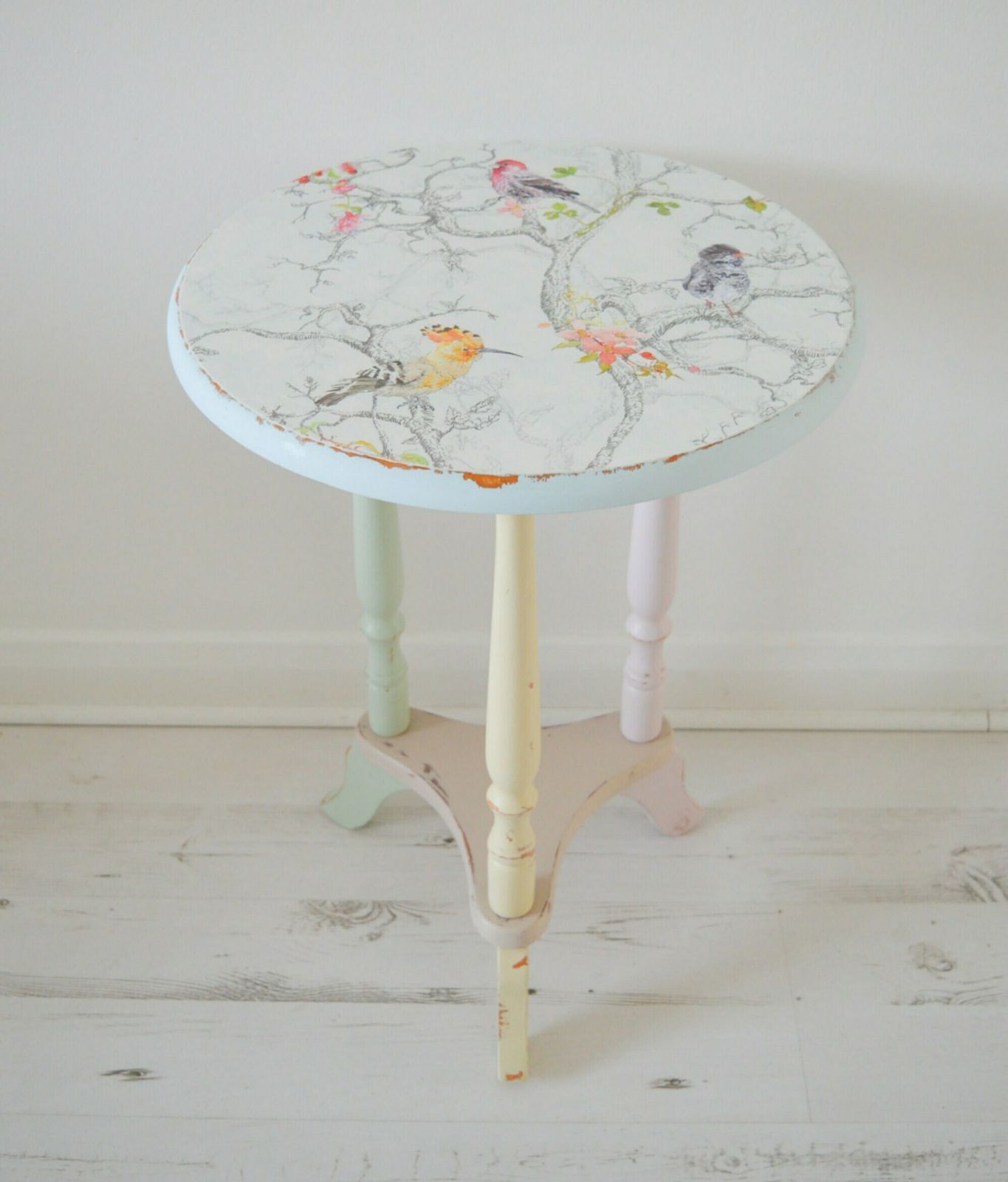 One Of A Kind Whimsical Bird Table, Hand Painted Decoupage Side Table, Wooden End Table, Side End Table, Shabby Chic Table photo vinterior