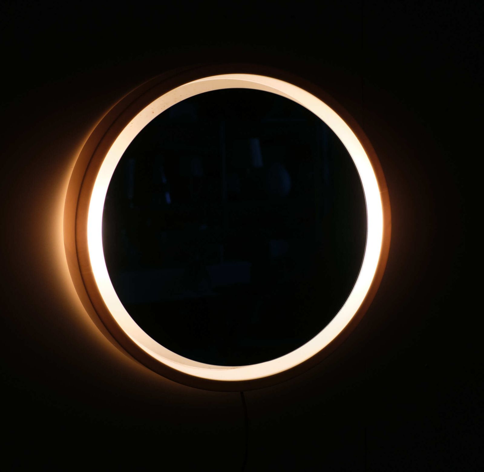 Space Ace Back Lid Round Mirror, 1970s, France photo furniture