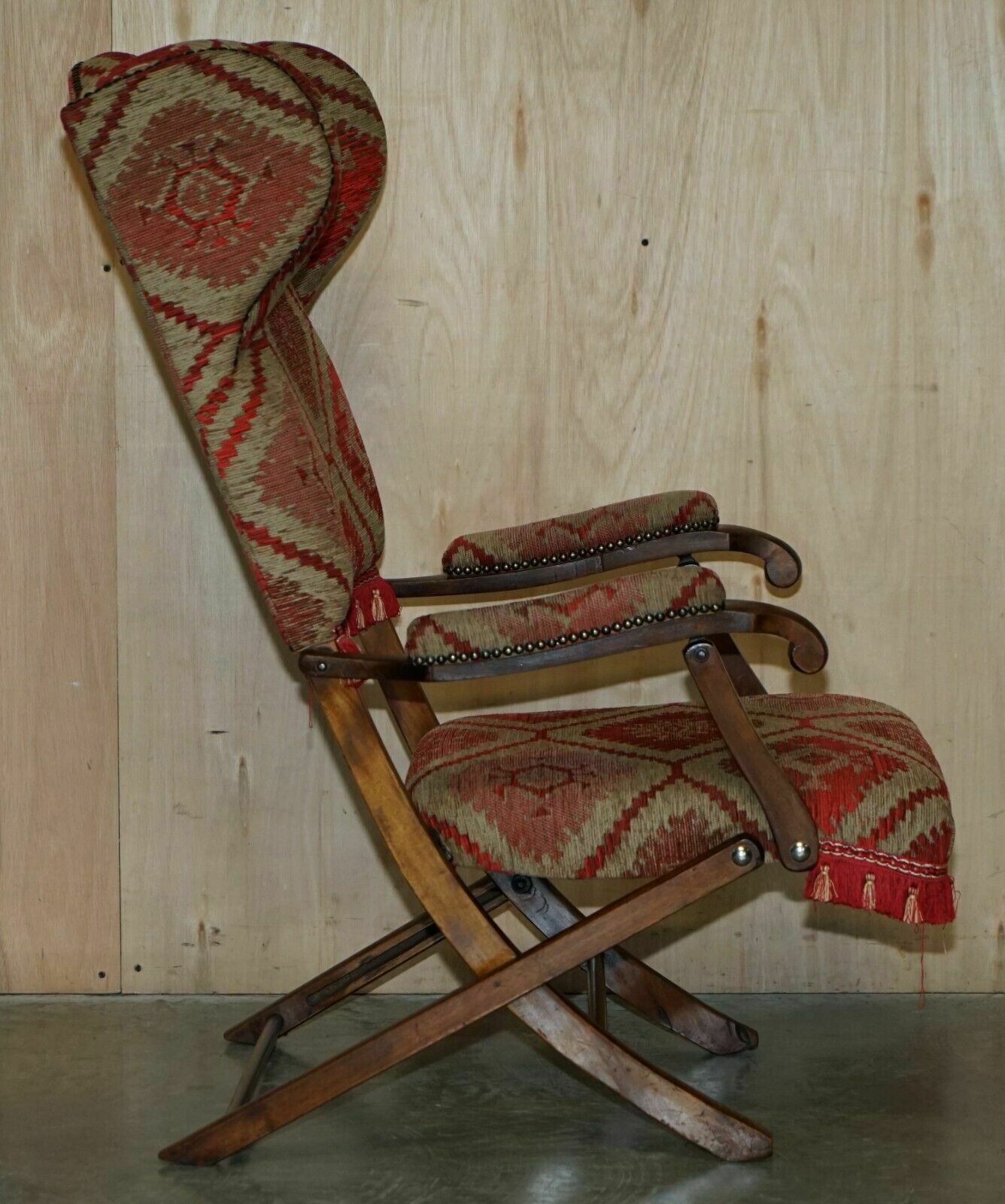 photo vinterior Stunning Antique Victorian Military Campaign Kilim Upholstered Folding Armchair