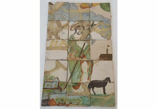 Antieke Polychrome Tegels Met Muurschildering Van Jezus photo vinterior