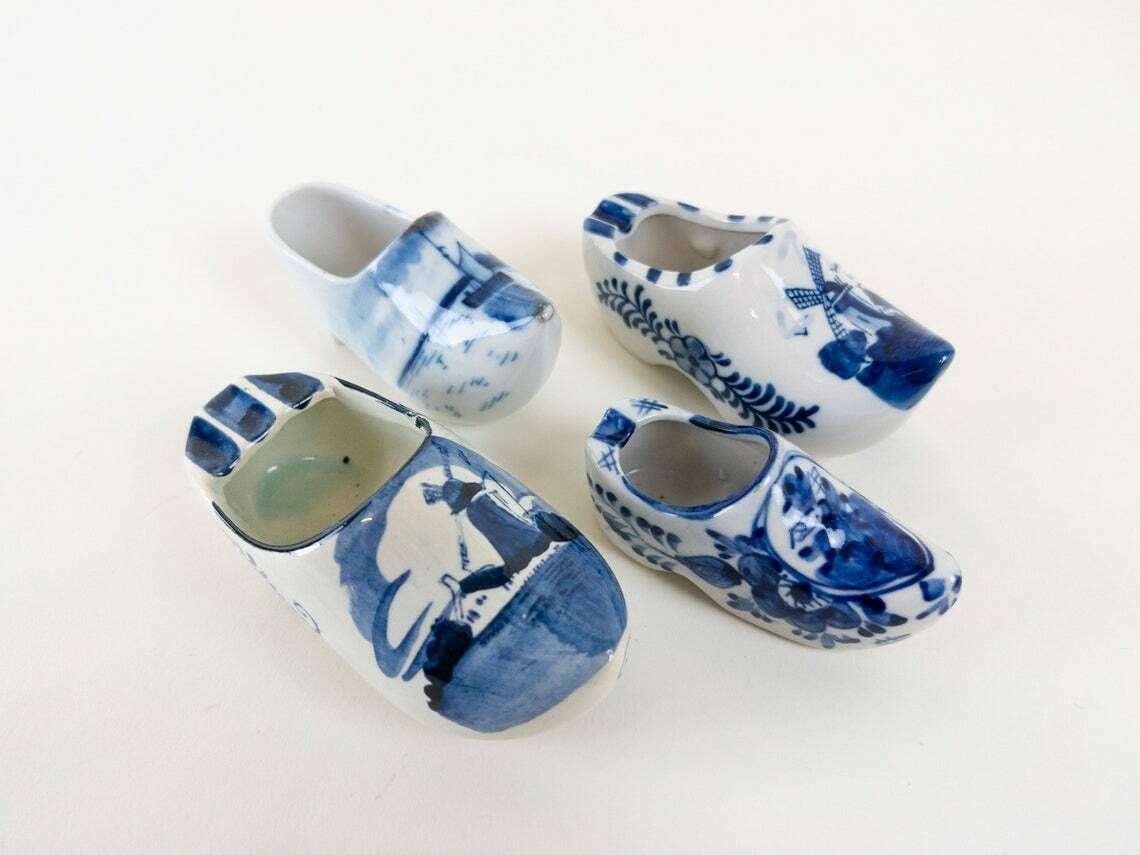 Delft Blue Ashtrays Porcelain Dutch Clogs Blue Delftware Made In Holland Netherland Souvenirs photo Home Decor
