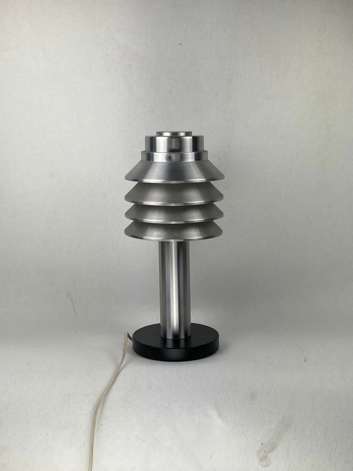 photo vinterior Space Age Aluminum Mushroom Dome Lamp By Hans Agne Jakobsson For Markaryd, Sweden 1960s