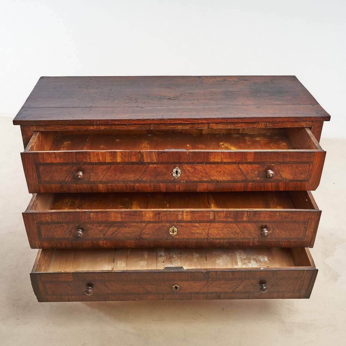 Como' Louis XVI End Of 1700, 1700s photo for sale