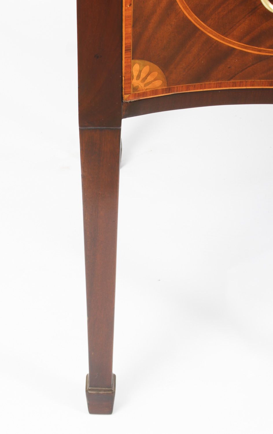 Furniture Antique George III Flame Mahogany Serpentine Sideboard 18th Century photo