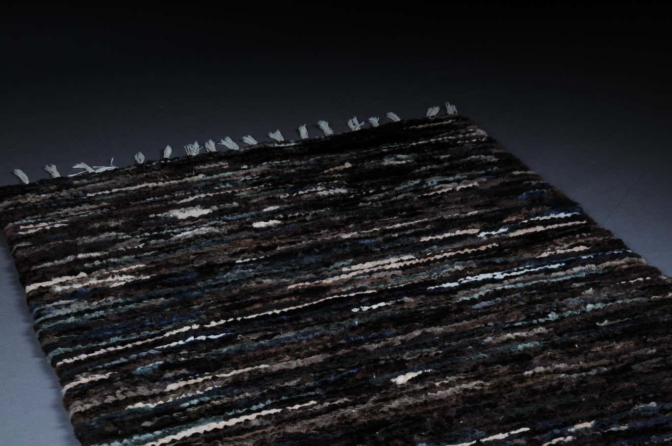 Exclusive Real Fur Rug Designer Rug photo vinterior