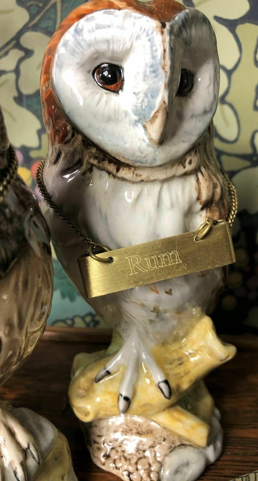 Quirky Owl Decanters (Royal Doulton/Whyte And Mackay) photo furniture