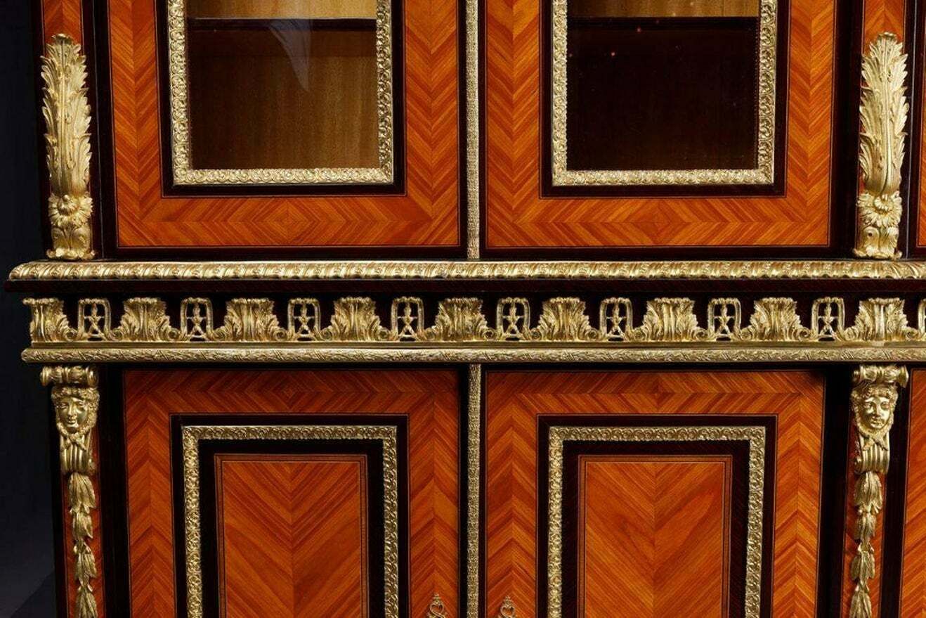 20th Century Louis XIV Style French Bibliotheque Bookcase photo vinterior