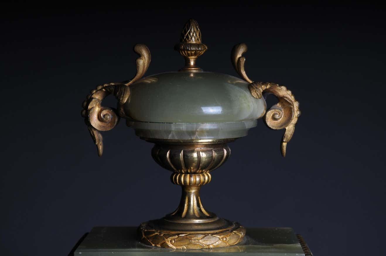 19th Century French Fireplace Clock Onyx 1889 L.Marti Et Cie Napoleon III photo vinterior