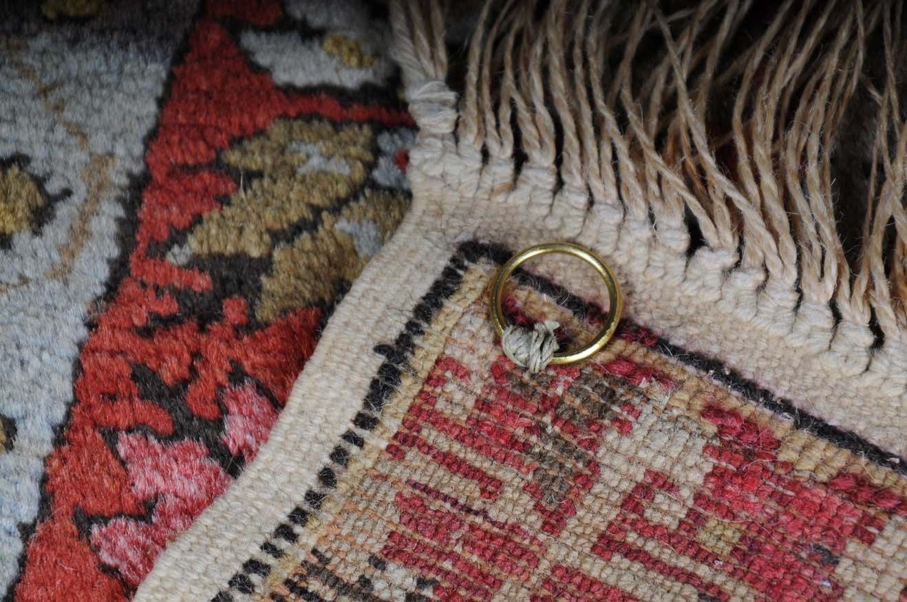 photo vintage Antique Anatolian Konya Prayer Bridge / Carpet From Circa 1920