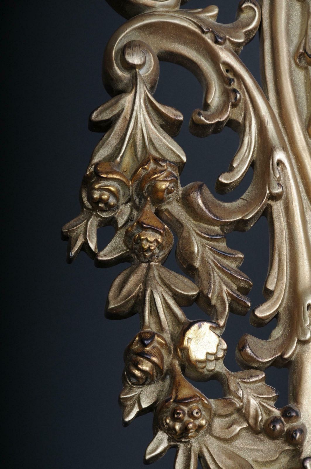 Richly Carved Royal Wall Mirror In Louis XV Beech Wood photo buy