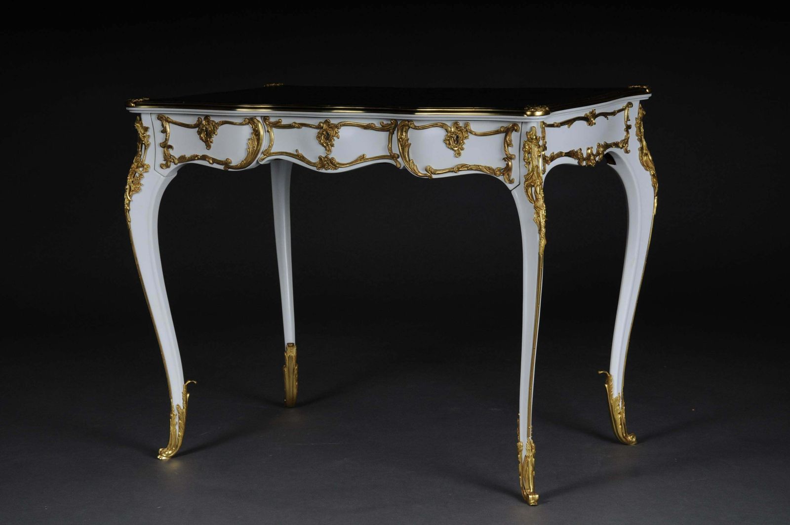 20th Century Luxurious White Bureau Plat / Writing Desk In Louis XV Style photo for sale