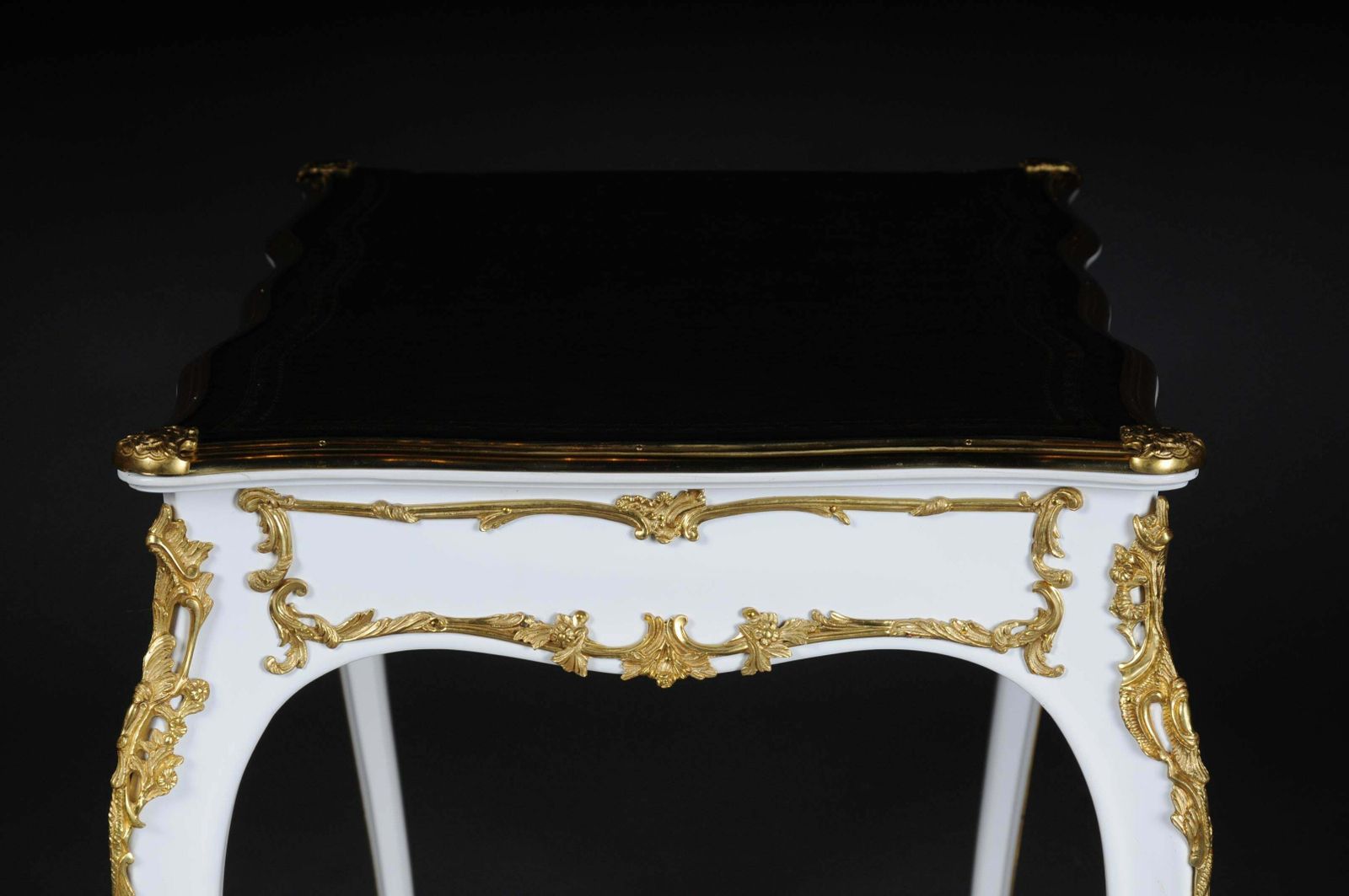 4444.0 20th Century Luxurious White Bureau Plat / Writing Desk In Louis XV Style photo