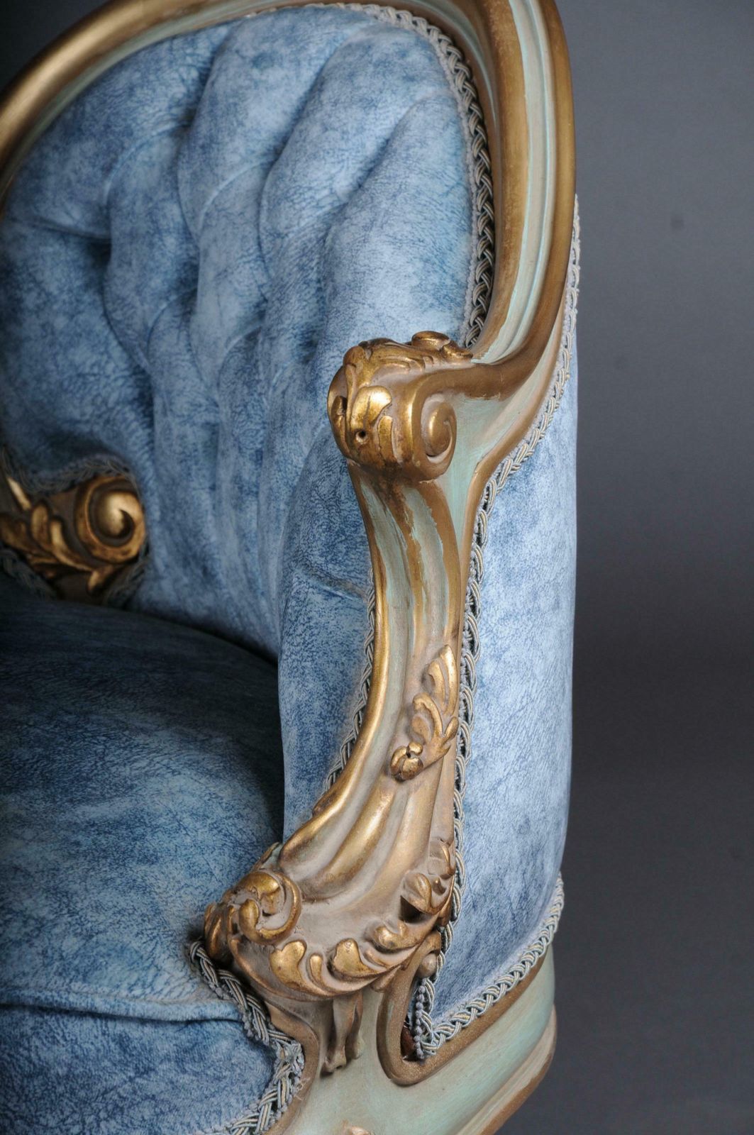 photo furniture Unique Lounger, Chaise Longue, Recamiere In Louis XV Style