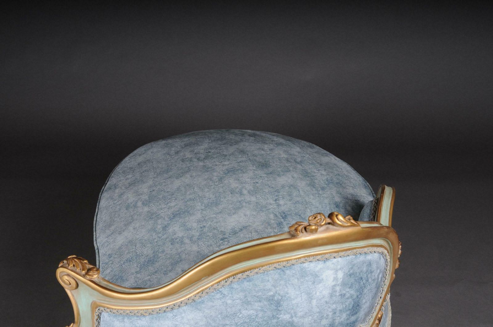 2897.0 Unique Lounger, Chaise Longue, Recamiere In Louis XV Style photo
