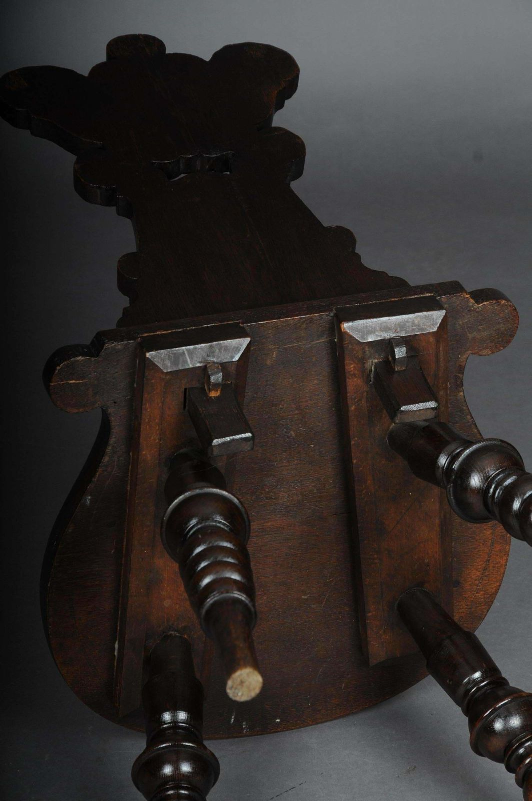 photo vinterior Antique Neo Renaissance Board Chair Historicism Circa 1870, Oak C